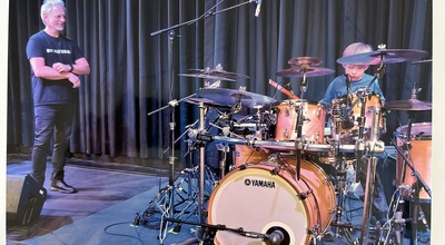 🥁 Peter Schöndorfer trifft Dave Weckl – ein unvergesslicher Moment im Cinema Paradiso